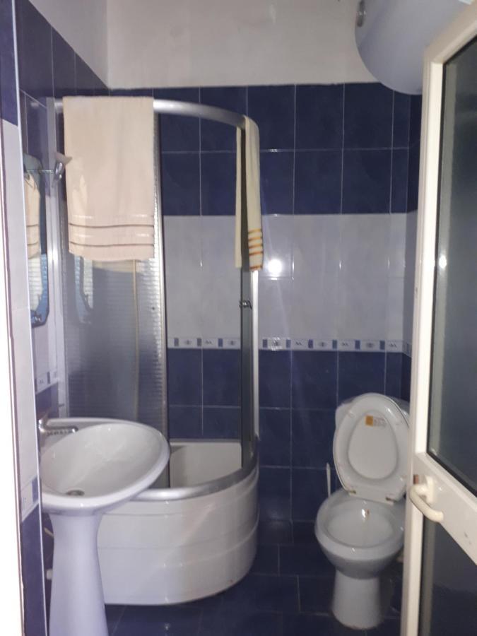 Hotel Meteor New Shtoj Εξωτερικό φωτογραφία
