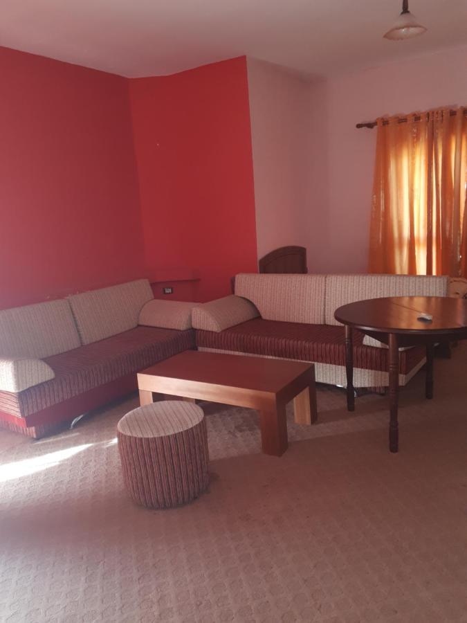 Hotel Meteor New Shtoj Εξωτερικό φωτογραφία